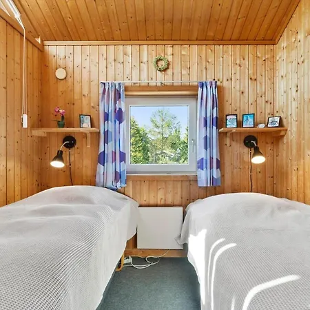 84332-ebeltoft-nordbakken-25 بيت للعطل *